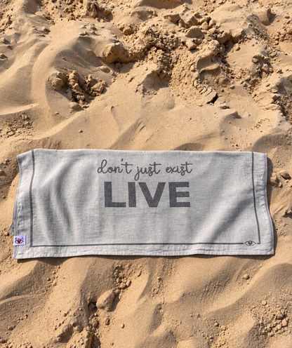 Motto Peştemal Live Yazılı 100x180 cm - Lacivert